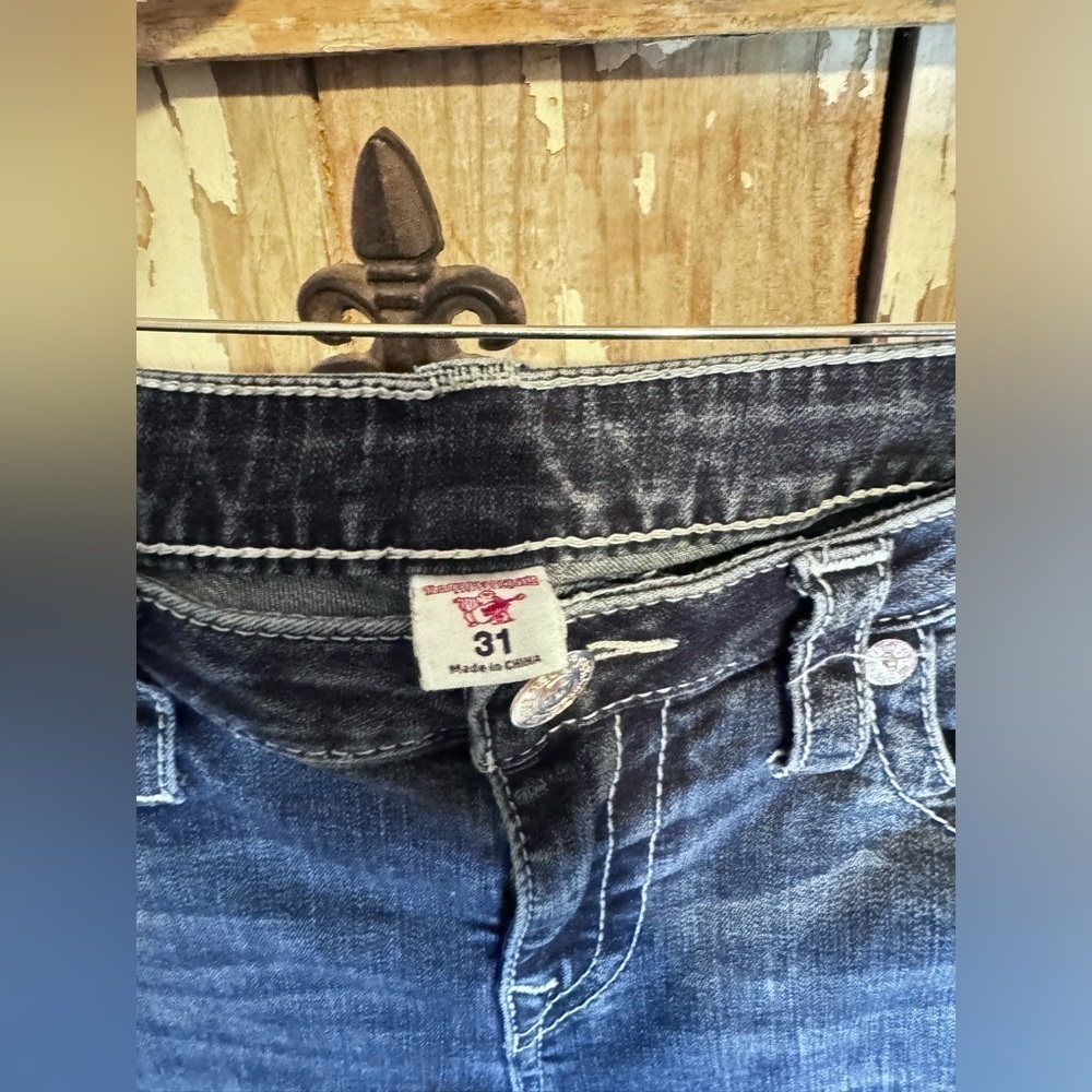 True Religion Slim Straight Size 31 inseam 28” - Picture 3 of 7